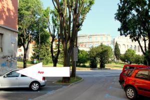 Amphitheater Apartment