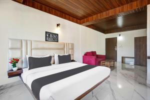 Townhouse Oak Kachighati ISBT Shimla - 4hvězdičkové hotely ve městě Šimla