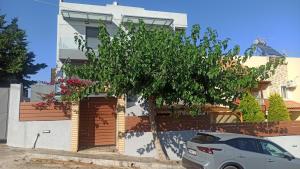 Schinias Hill Mike's Appartments