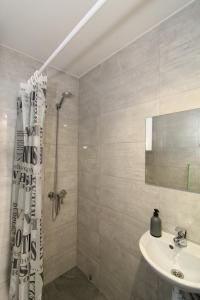 Апартаменти на 10 станції фонтана