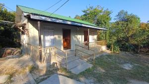 Cozyo Stays Boutique Cabin Mawlynnong