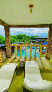 Coach Kreez-Place & Resort