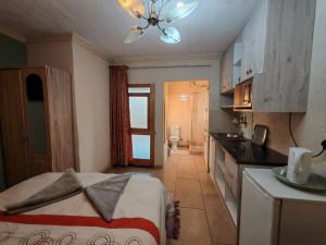 Mini Nest in Mafikengs Countryside