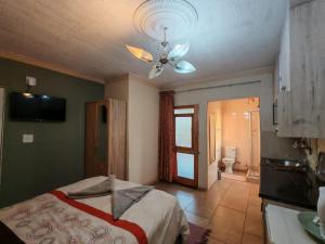 Mini Nest in Mafikengs Countryside