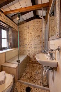 Pablito House-Seaview Monemvasia Nests