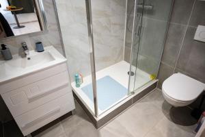 Mega COOL Flat France Suisse