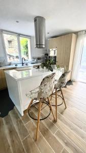 Olaris - Appartement 2 chambres - Terrasse privée & Piscine partagée