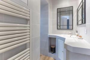 Appartements L-Anglais,Charmant T2,Pour 4 adultes et 1 enfants : photos des chambres