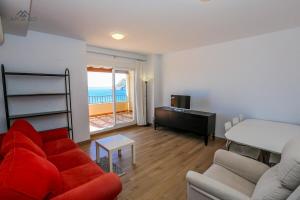 Penthouse Ocean Views and Garage