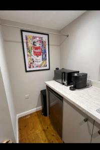 Studio Room- En-suite & Kitchenette Seven Sisters