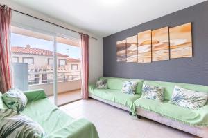 Piso para grupos cerca del mar