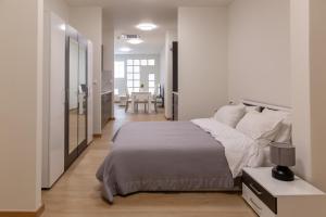 Urban Athens - Studio #1