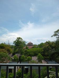 В11 Title Naiyang Ватсап669З5В2I976