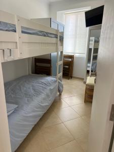 Blue Bay Beach Apartment - Maria