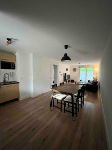 Appartements Balneo Jardins d-Eloise a Toulouse : photos des chambres