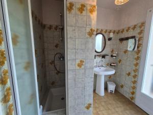 Maisons de vacances Maison familiale Morgat, jardin clos : photos des chambres