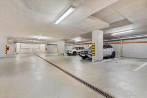 AH Cintorinska Free Parking