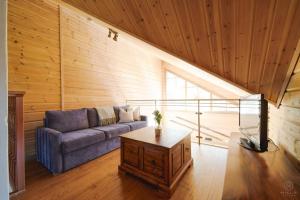 Villa Melodia by Hilla Villas