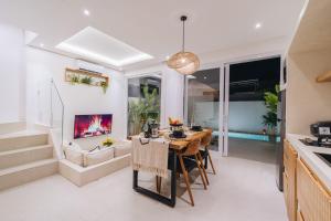 Villa Balinay - 2 Bedrooms Walkable to Canggu Beaches