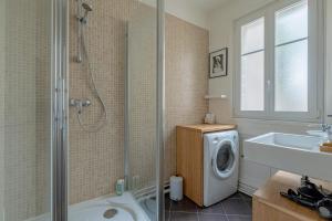 Montmartre Heaven 1 Bed 4 PPL