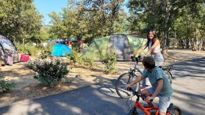Campings Camping Rives du Lac de Sainte Croix : photos des chambres