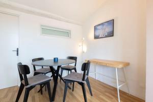 Vauban Stylish 1-Bedroom Apartment in Antibes City Center with AC