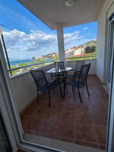 Beachfront Family Escape, Ciovo