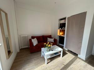 Central studio and sun terrace