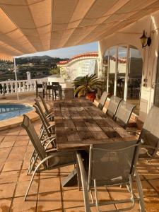 Large villa, great view with private swimming pool