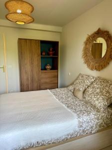 Appartements Grimaud 2 chambres Jacuzzi terrasse : Appartement 1 Chambre