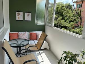 Nana's apartment