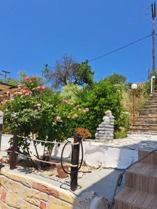 Iordanis house- Traditional House in old Alonnisos