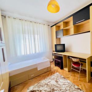 Berat Central Promenade House
