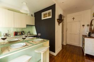 Ola Lisbon - Bairro Alto V