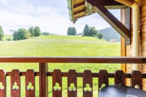 Studio 11 - Les Warrens