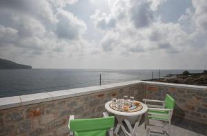 Alkyon SeaSide Studios