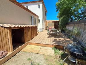Villas Villa au calme, jardin, piscine, jacuzzi : photos des chambres