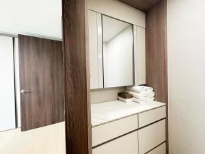 Seocho Luxury Apartment 4 Room Full Option