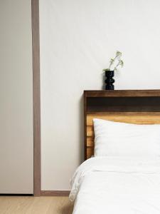 Seocho Luxury Apartment 4 Room Full Option