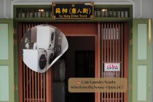 Stylist Siamese Design House Steps To Chinatown - Self Check In