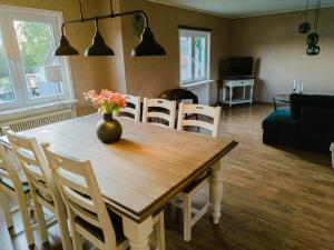 Lakefront house on Skånes largest island