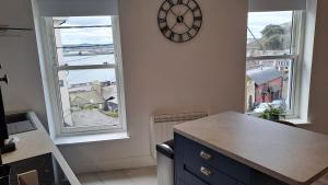 1A Cathedral Place - Cathedral Townhouses Cobh