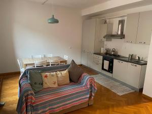 GIOBEA New Aptm with AC