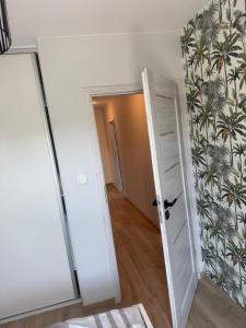Apartament z wanną z hydromasażem