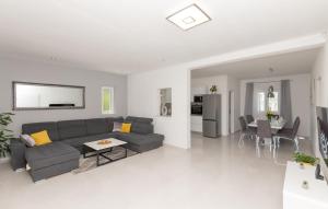 Villa Ivanova - Makarska by Villas Guide