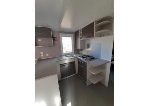 Mobil-home Clim, TV, LV, LL Camping LA CARABASSE 4étoiles - MH-A014