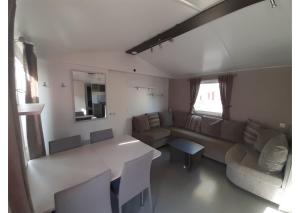 Mobil-home Clim, TV, LV, LL Camping LA CARABASSE 4étoiles - MH-A014