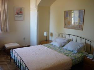 LandEscape Villa facing the Evian Gulf, Attica