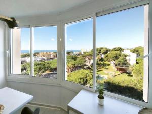 Calypso Oasis Suite By Reyna Novillo