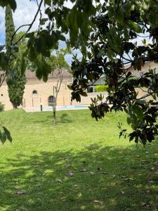Maisons de vacances Gite de Groupe - Le Clos Des Halles : photos des chambres